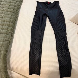 SPANX Black Women's Jeggings